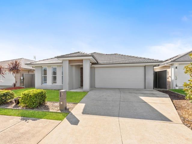 Spacious Single Level Living in Magnolia Estate