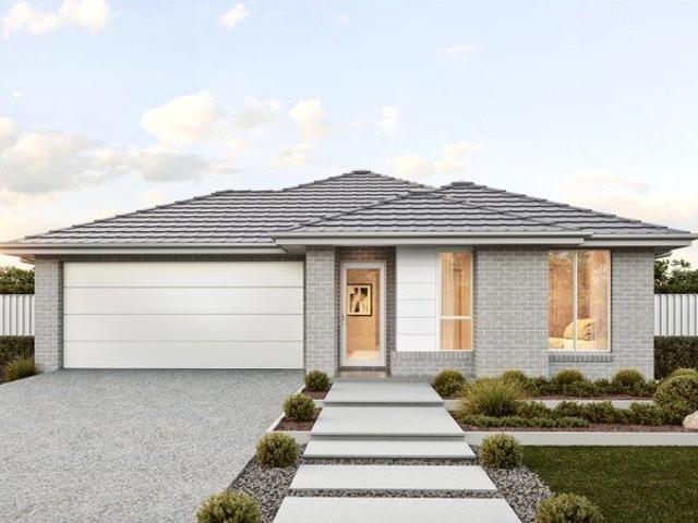 Spacious Single Level Living in Birling Estate