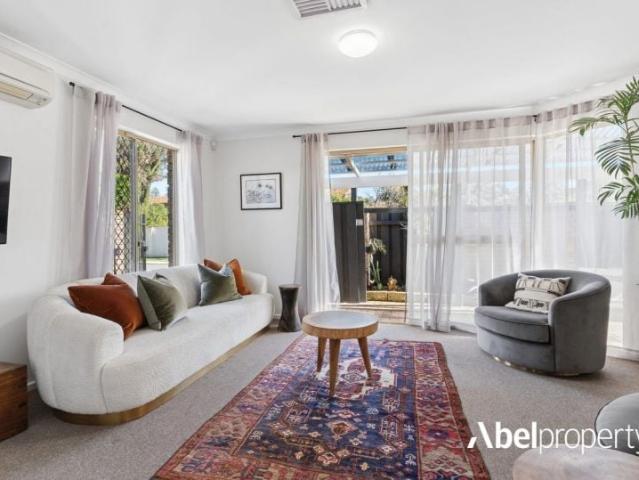 Spacious Single Level Living in Prime Claremont Location Unfurnished