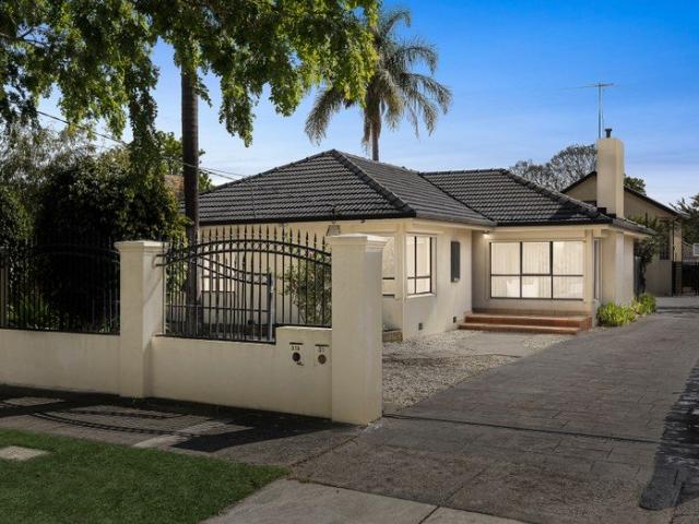 Spacious Single Level Living with Private Outdoor Entertaining