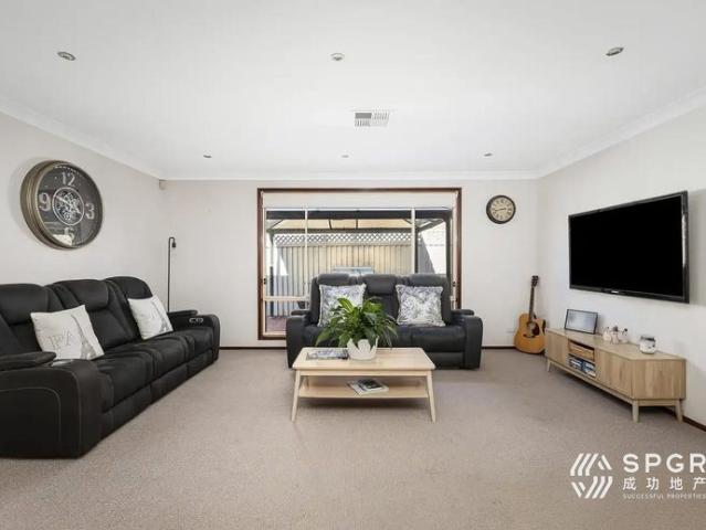 Spacious Single Storey Family Home – 4 Bedrooms | 2 Bathrooms | Double Garage