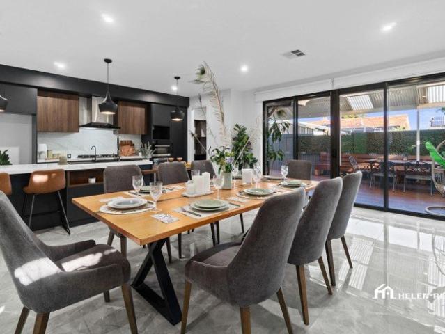 Spacious Single Storey 5 Bedroom, 3 Bathroom Family Home in Prestigious Vale Park Unfurnished