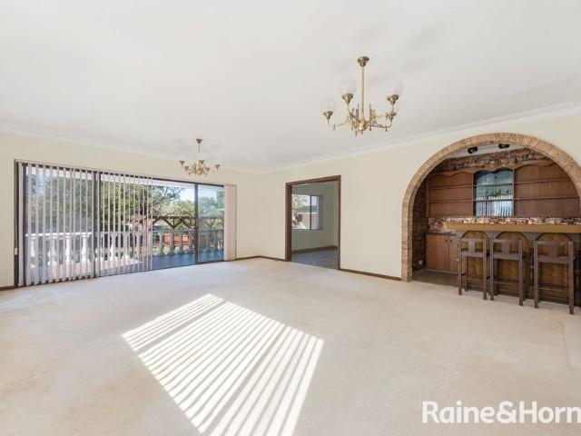 Spacious Six Bedroom Family Home in the Heart of Willoughby