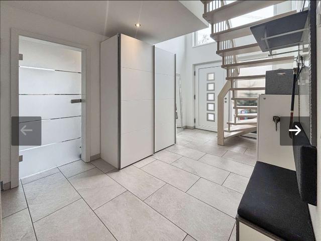 Spacious, solar efficient detached house with pool and sauna, Mainz Amsterdam Apartments for Rent