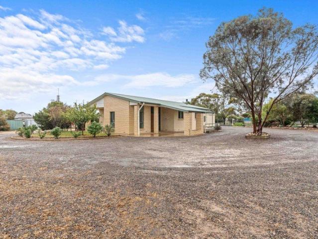 Spacious Solid Brick Home On Large Allotment
