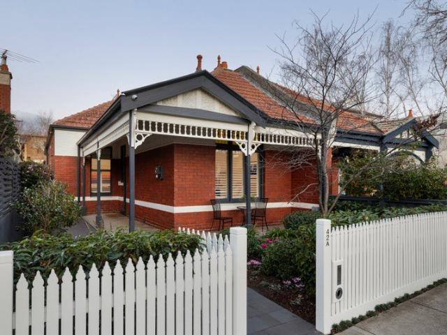 Spacious, sophisticated & altogether sumptuous