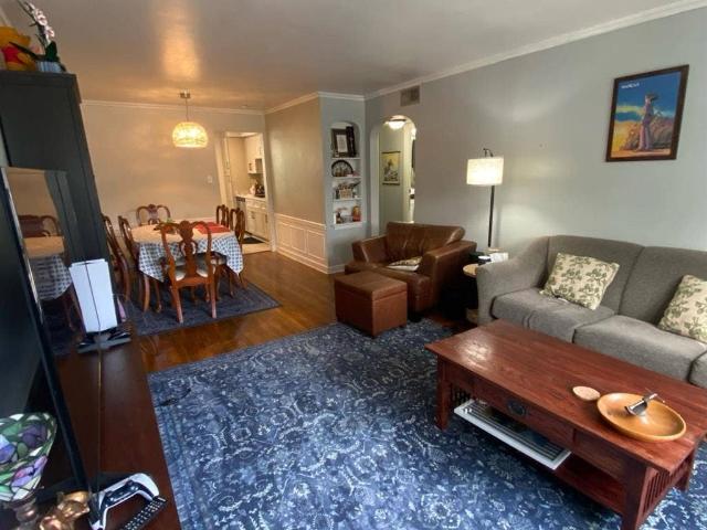 Spacious spot near UWM and Downer