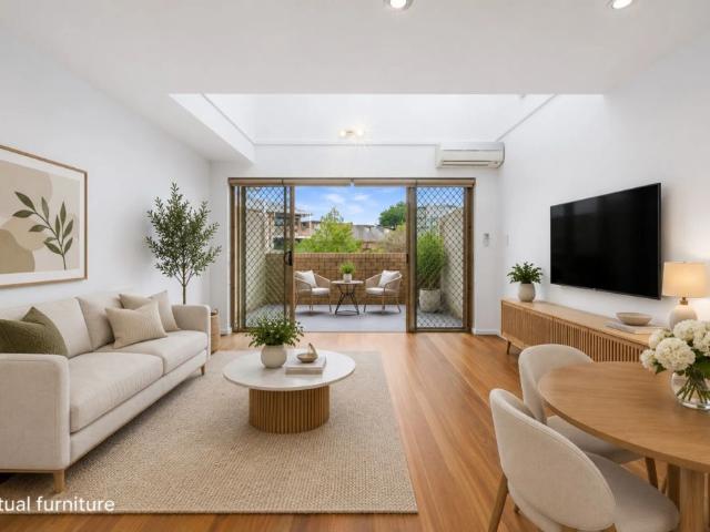 Spacious Split Level Apartment in the Heart of Dulwich Hill