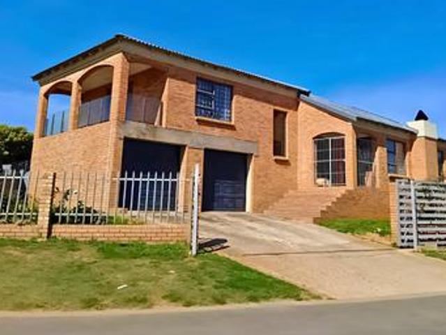 spacious split level family home in.