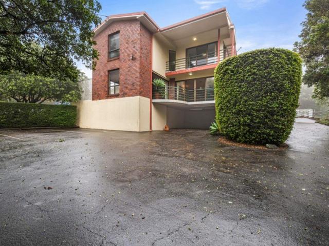 Spacious Split Level Living with North Facing Deck