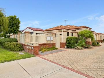SPACIOUS STREET FRONT 2 BEDROOM VILLA FULLY RENOVATED IN 2025! Purpose built for High Physical Support
