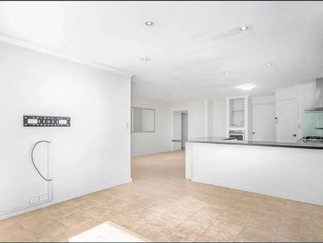 FOR LEASE – $870 PER WEEK Spacious 3 Bedroom 2 Bath House