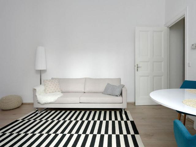 SPACIOUS STUDIO ERICH WEINERT STRASSE PRENZLAUER BERG BERLIN, Berlin Amsterdam Apartments for Rent