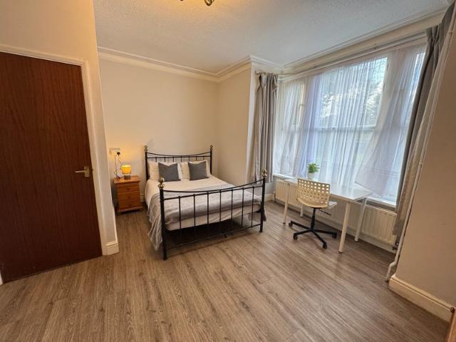 Spacious Studio Flat near Addenbrookes