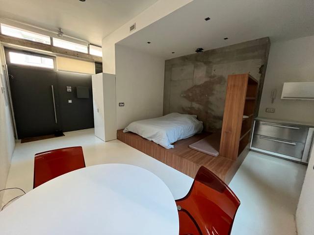 Spacious studio with a view at Campagne à Paris, Paris Amsterdam Apartments for Rent