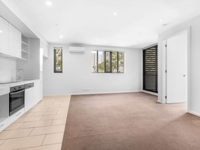 Spacious Style and Unbeatable Location Just Moments from Chapel Street