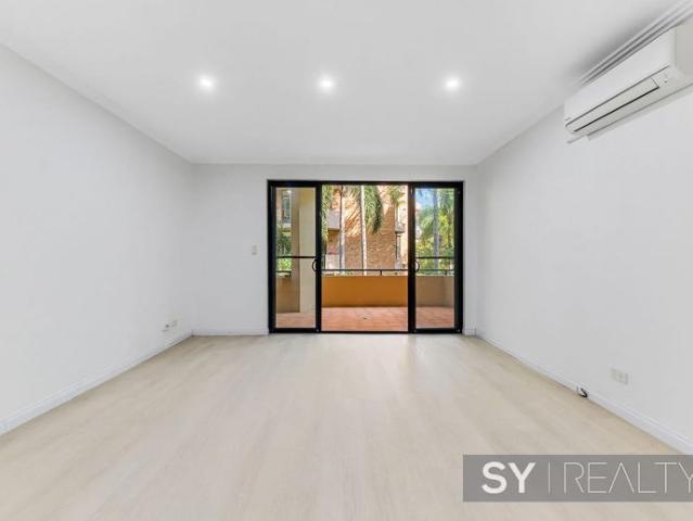 Spacious, Stylish and Convenient home