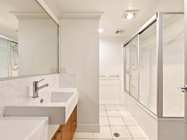 Spacious & Stylish Apartment with Leafy Outlook and Resort Style Living