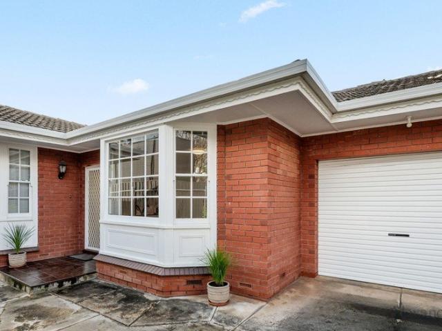 Spacious, Stylish & Exceptionally Well Located