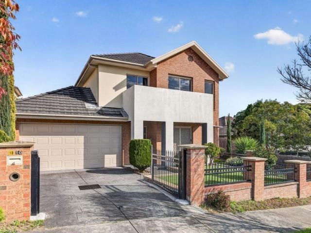 Spacious, Stylish & Effortless Doncaster Living in a Prime Location