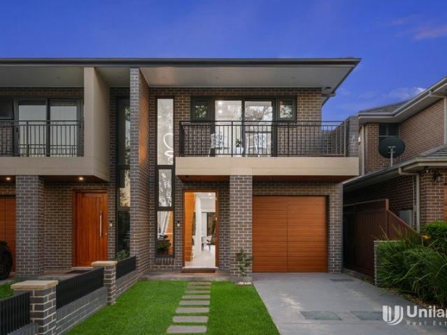 Spacious & Stylish Family Duplex in Prime Concord Location