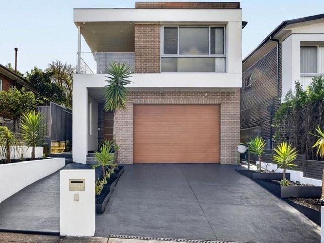 Spacious & Stylish Family Home in Prime Location!