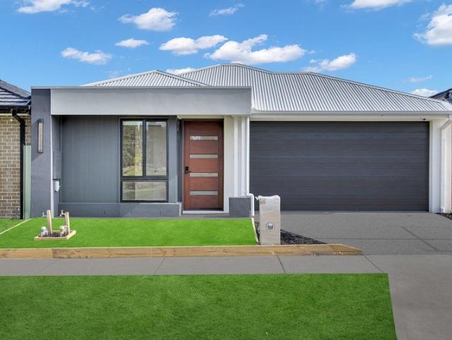 Spacious & Stylish Family Home in the Heart of Wollert