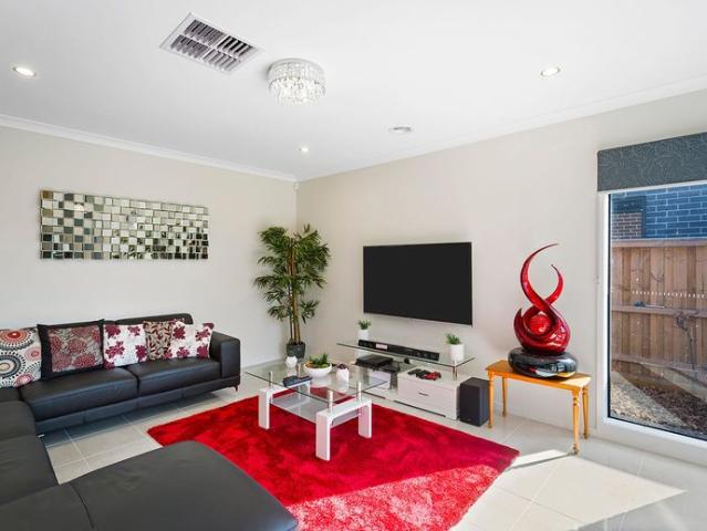 Spacious & Stylish Family Home with Theatre, Study & Alfresco Appeal