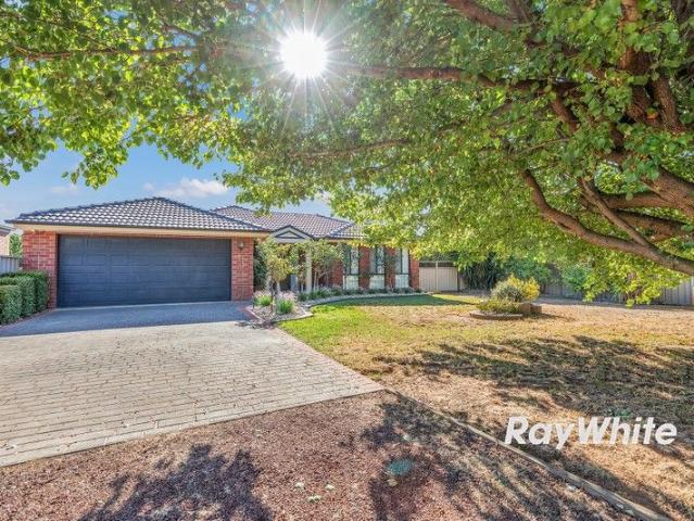 The Ultimate Family Home Space, Style & Comfort!