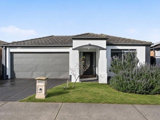 Spacious & Stylish Four Bedroom Family Home