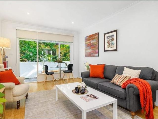 Spacious & Stylish Home in Prime Prahran Location