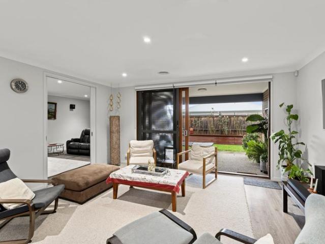 Spacious & Stylish Living in a Convenient Location