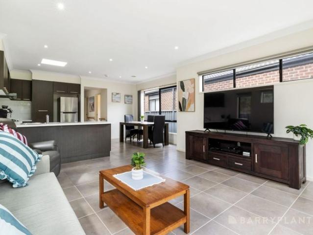 Spacious, Stylish & Low Maintenance Living