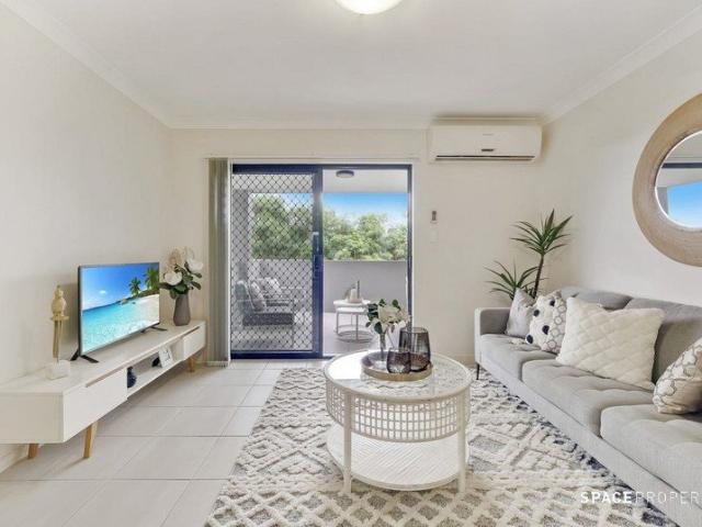 Spacious, Stylish & Low Maintenance Living in the Heart of Kedron