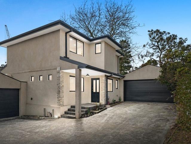 Spacious, Stylish & Peacefully Positioned