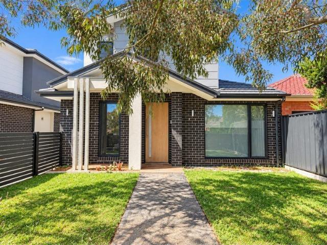 Spacious, Stylish & Perfectly Positioned in the Heart of Clayton South