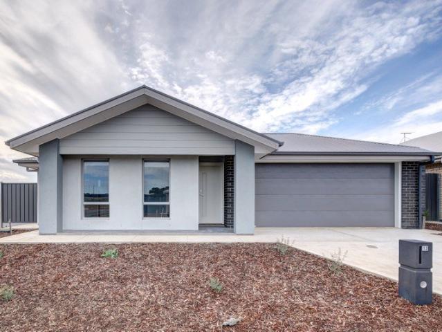 Spacious, stylish & perfectly positioned