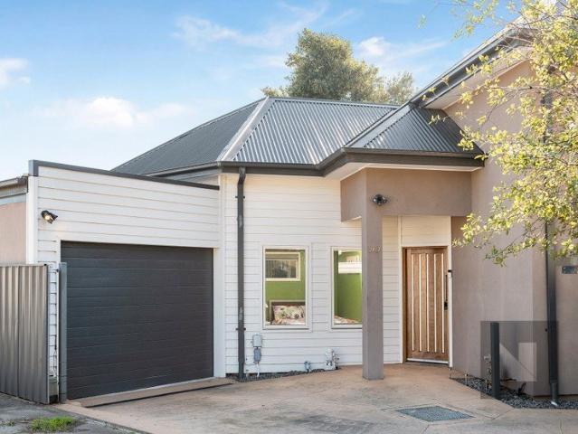 Spacious, Stylish & Perfectly Private in the Heart of Altona