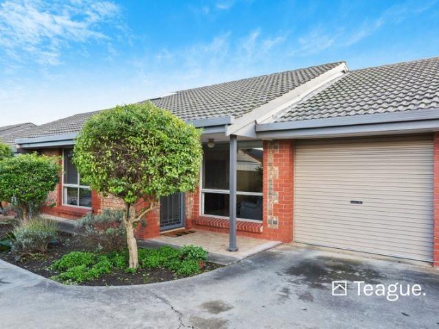 Spacious, Stylish & Ready to Enjoy Effortless Living with Exceptional Outdoor Entertaining