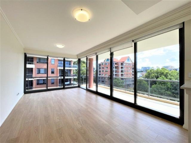 Spacious, Stylish & Superbly Positioned at central of Waitara