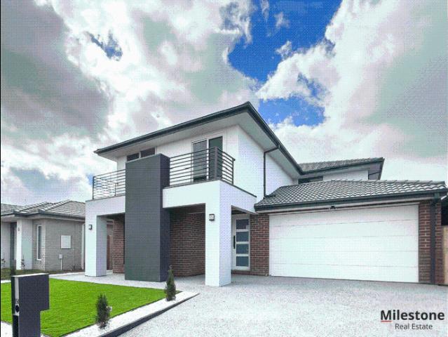 Spacious & Stylish 5 Bedroom Family Home in Thriving Fraser Rise