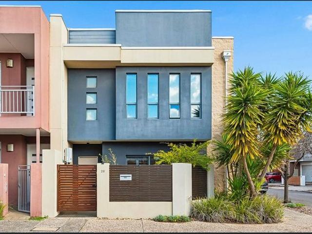 Spacious, Sun Filled Living in the Heart of Mawson Lakes