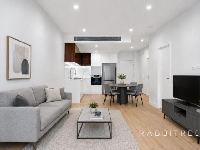 Spacious, Sunlit Living in a Premium Doncaster East Setting