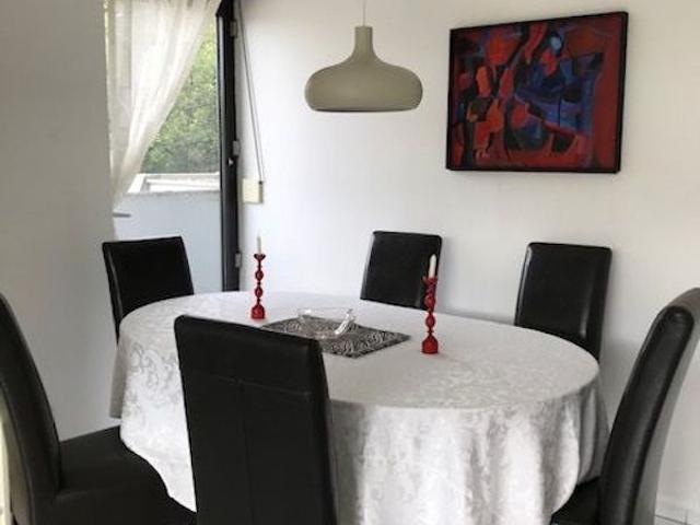 Spacious sunny 2 room apartment at Luitpoldpark in Schwabing, Munchen Amsterdam Apartments for Rent