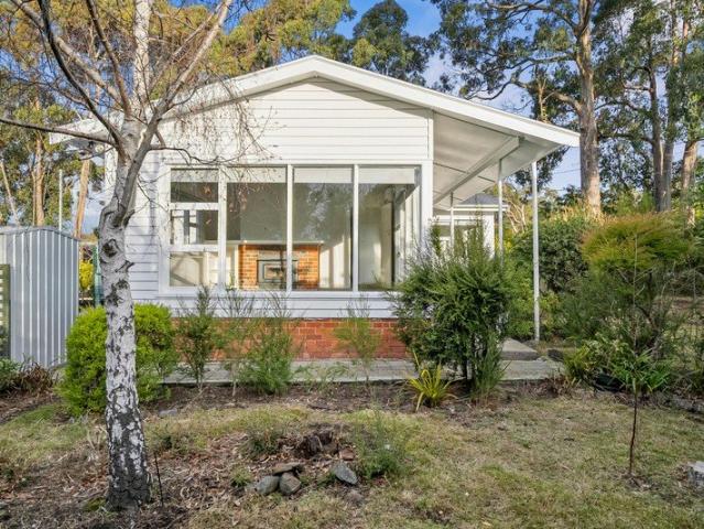 Spacious, Sunny & Perfectly Positioned
