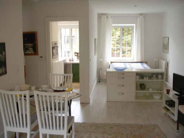 Spacious suite in Poppenbüttel only 30min to city centre and close to airport