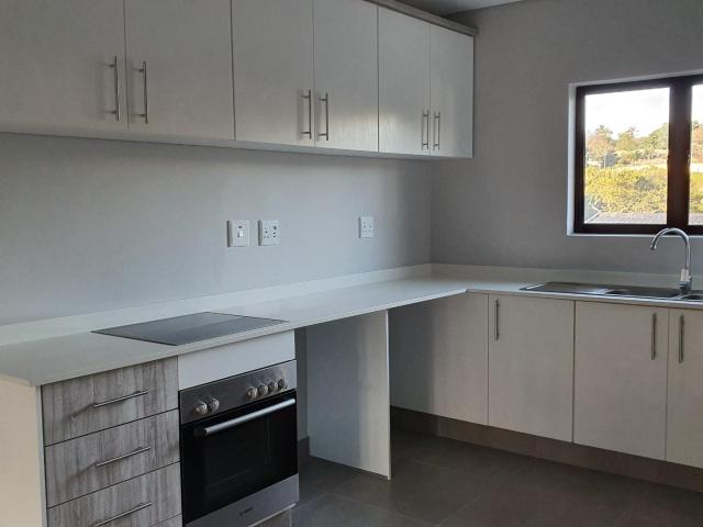Spaciouse 2 Bed apartment for Rent Parkhill