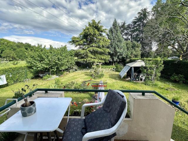 Spacieuse maison de 5 chambres avec appartement indépendant. 189m² Pineuilh