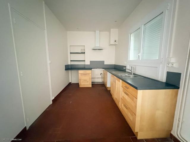 Spacieuse Maison Familiale avec 4 Chambres Aunac sur Charent. 146m² Saint Sulpice de Ruffec