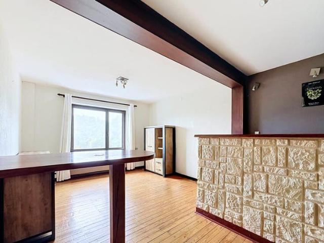 Spacieuse maison 4 chambres au cœur de Houffalize